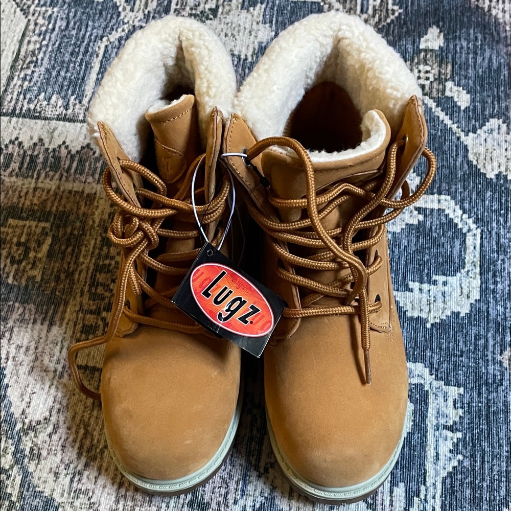Lugz Brown Boots with Cozy Lining
